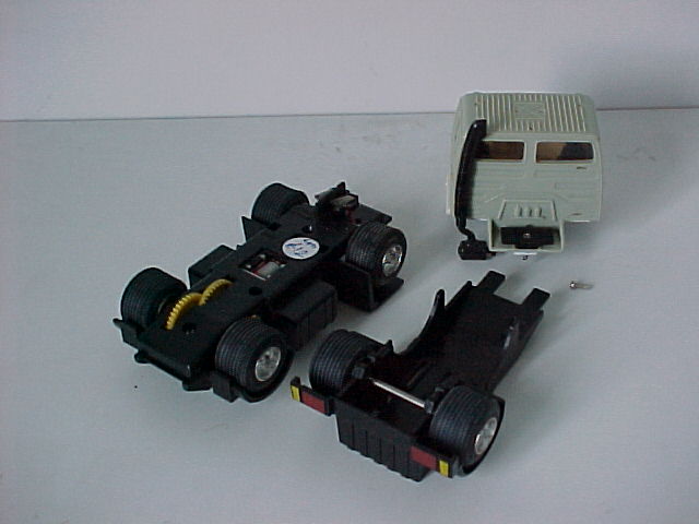 Components including extra axle